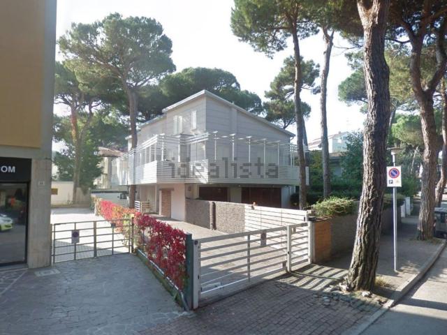 Appartamento in affitto di 85 m² in Viale Romagna