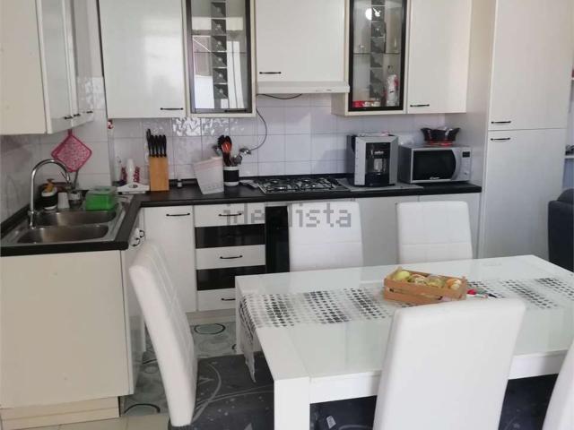 Appartamento in affitto di 85 m²