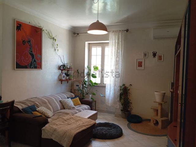 Appartamento in affitto di 86 m² in Via Vittorio Rossi, 60