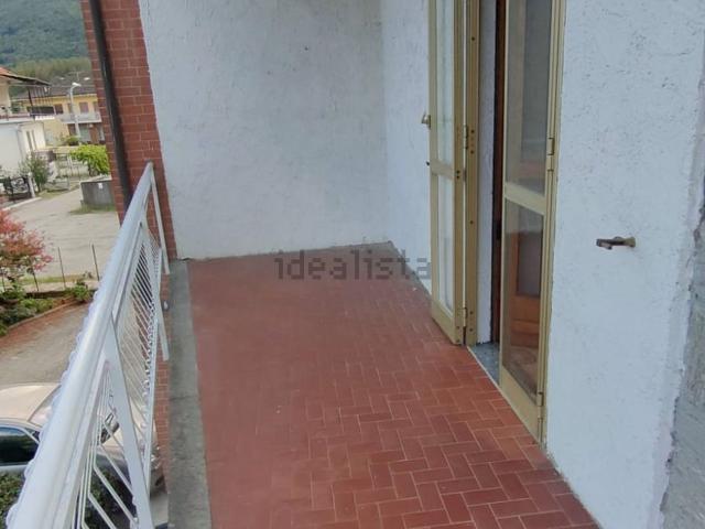 Appartamento in affitto di 86 m² in Via Suisse, 3