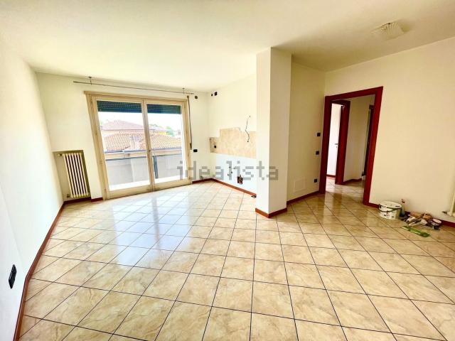 Appartamento in affitto di 86 m² in Viale Anconetta