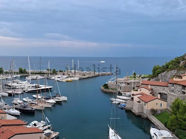 Appartamento in affitto di 88 m² in Strada di Portopiccolo, 231