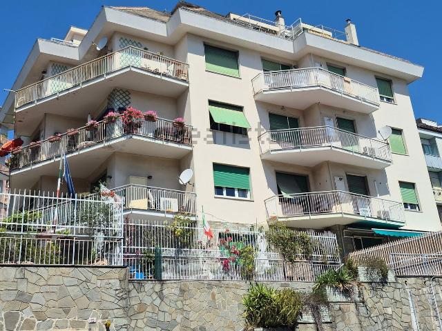 Appartamento in affitto di 88 m² in Via Angelo Orsini, 38
