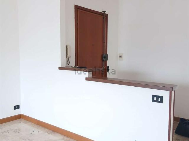 Appartamento in affitto di 88 m² in Via Dorino Raimondi, 18