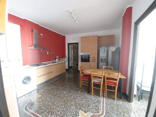 Appartamento in affitto di 88 m² in Via San Martino