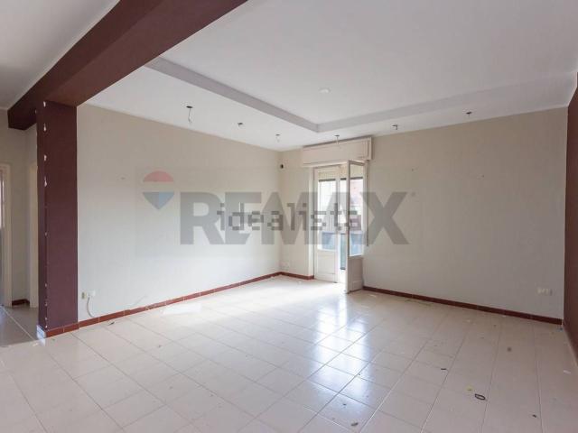 Appartamento in affitto di 89 m² in Via Sicilia, 78