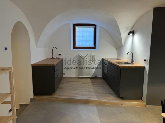 Appartamento in affitto di 93 m² in Strada Stretta