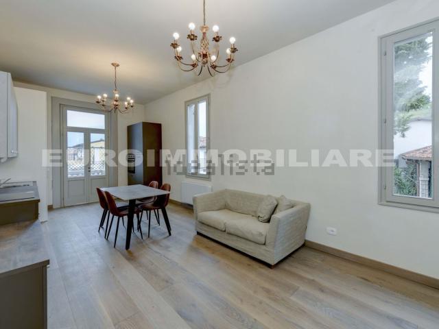 Appartamento in affitto di 93 m² in Via Giovanni Battista Scalabrini, 6