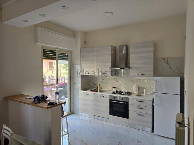 Appartamento in affitto di 93 m² in Via Lombardia, 87