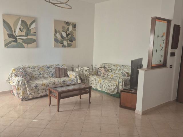 Appartamento in affitto di 90 m² in Corso Umberto I