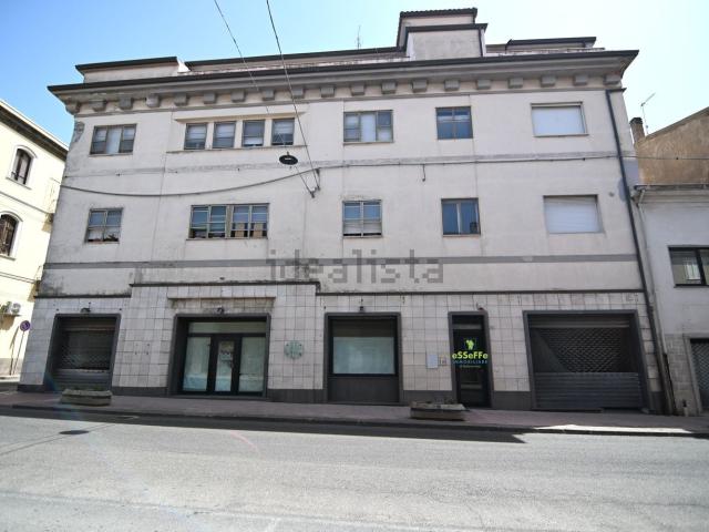 Appartamento in affitto di 90 m² in Corso Umberto I, 166