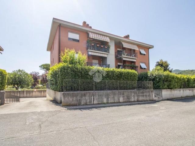 Appartamento in affitto di 90 m² in Largo Alfredo Iacoboni, 15