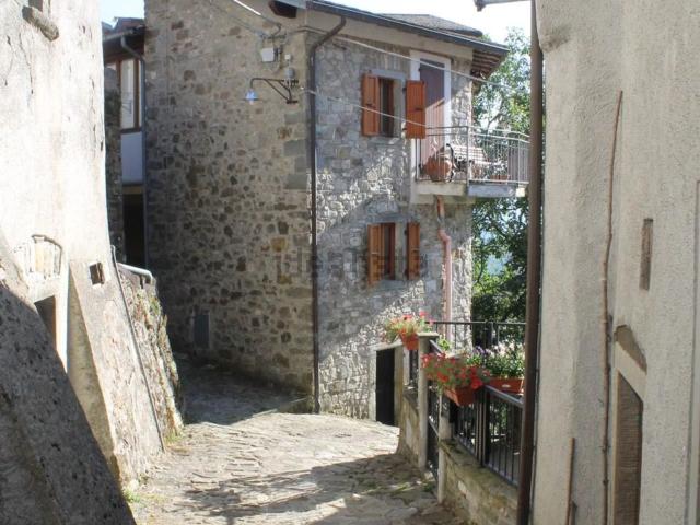 Appartamento in affitto di 90 m² in Località Montelungo Superiore