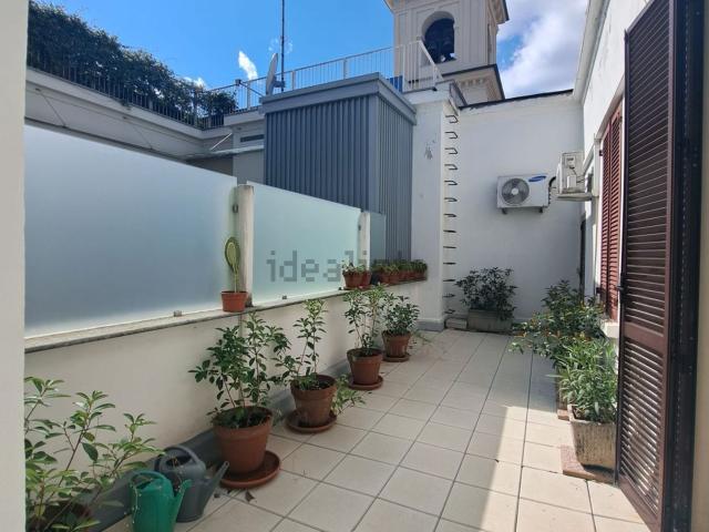 Appartamento in affitto di 90 m² in Piazza C.L.N