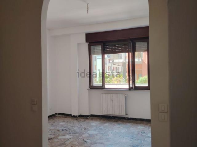 Appartamento in affitto di 90 m² in Piazza Felice Cavallotti, 1