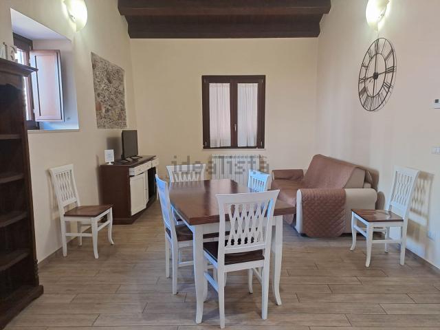 Appartamento in affitto di 90 m² in Piazza Generale G. Nastasi