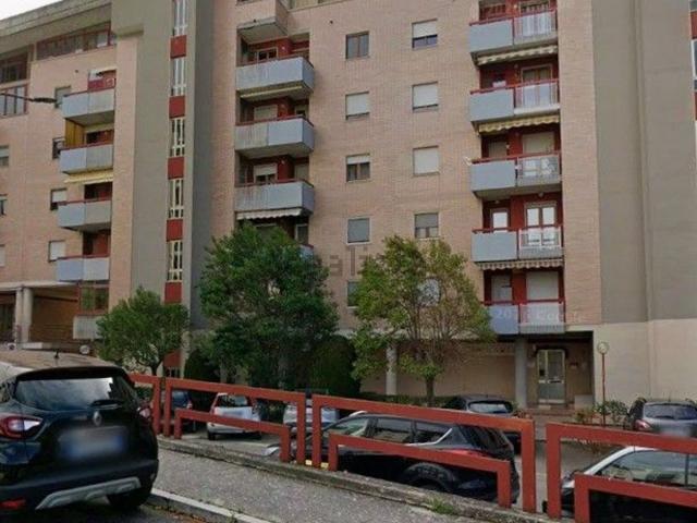 Appartamento in affitto di 90 m² in Piazza Molise