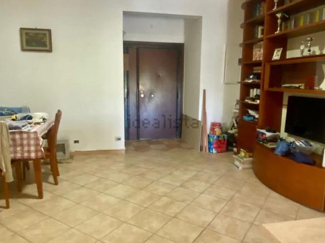 Appartamento in affitto di 90 m² in Via Taranto, 6