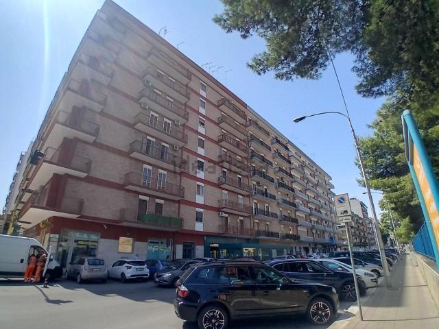 Appartamento in affitto di 90 m² in Via Umbria, 262