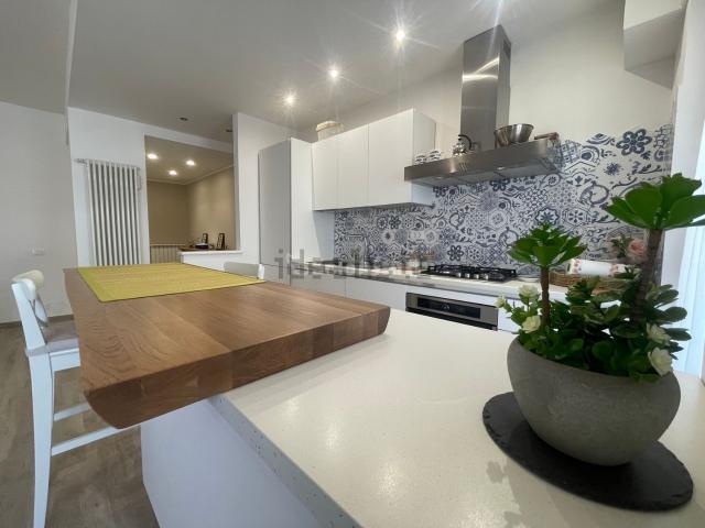 Appartamento in affitto di 90 m² in Via Venezia
