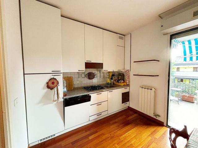 Appartamento in affitto di 90 m² in Via Vincent Van Gogh, 12