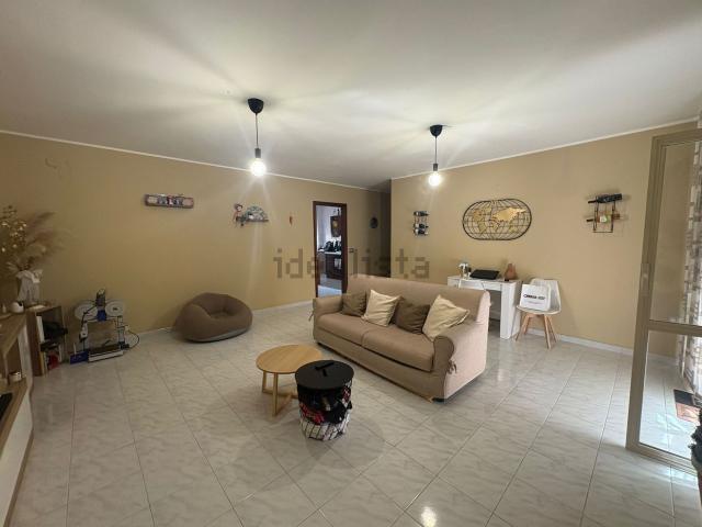 Appartamento in affitto di 90 m² in Via Vittorio Emanuele, 67