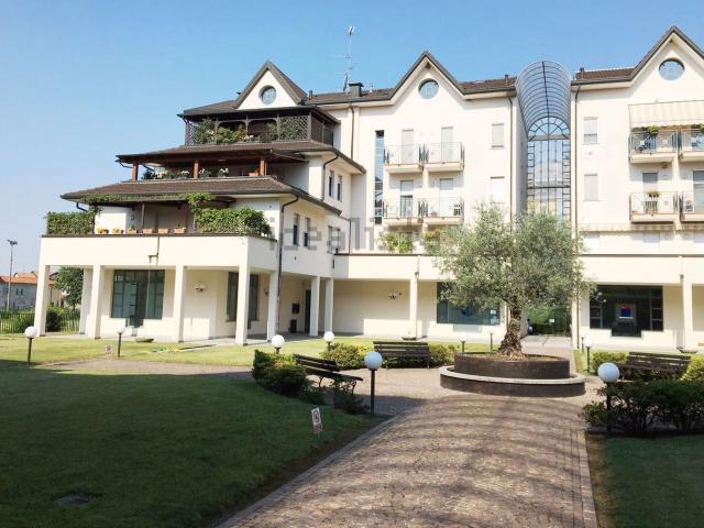 Appartamento in affitto di 90 m² in Via A. Sciesa, 40