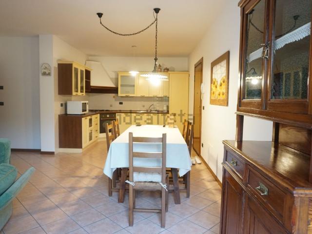 Appartamento in affitto di 90 m² in Via Alessandro Manzoni, 18