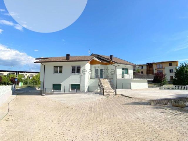 Appartamento in affitto di 90 m² in Via Amiternina, 9