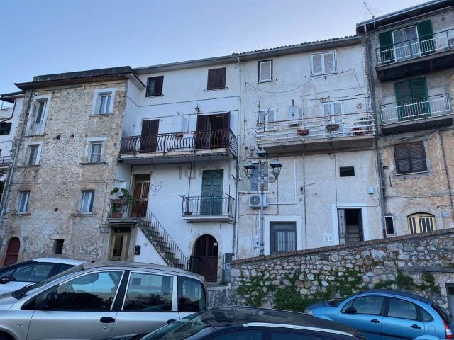 Appartamento in affitto di 90 m² in Via Amilcare Loyola, 80