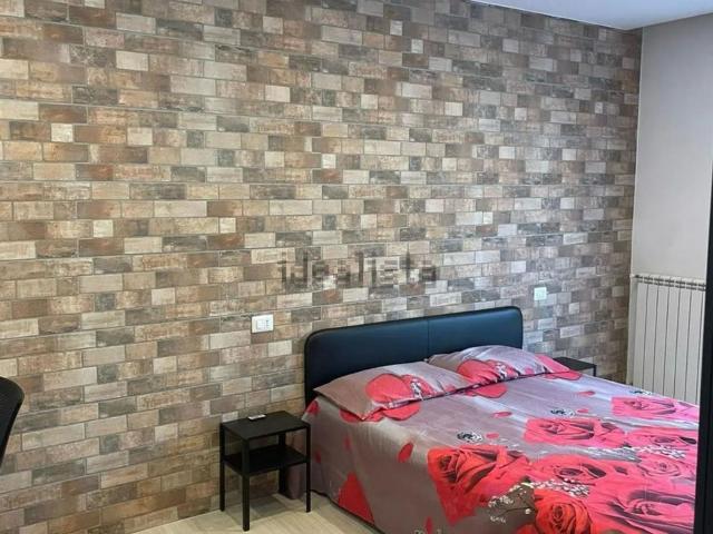 Appartamento in affitto di 90 m² in Via Aniello Palumbo