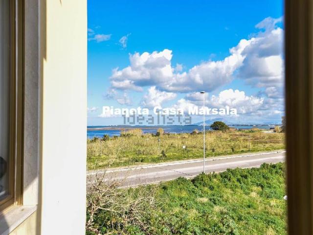 Appartamento in affitto di 90 m² in Via Antonio Messina e Carmelo Orlando