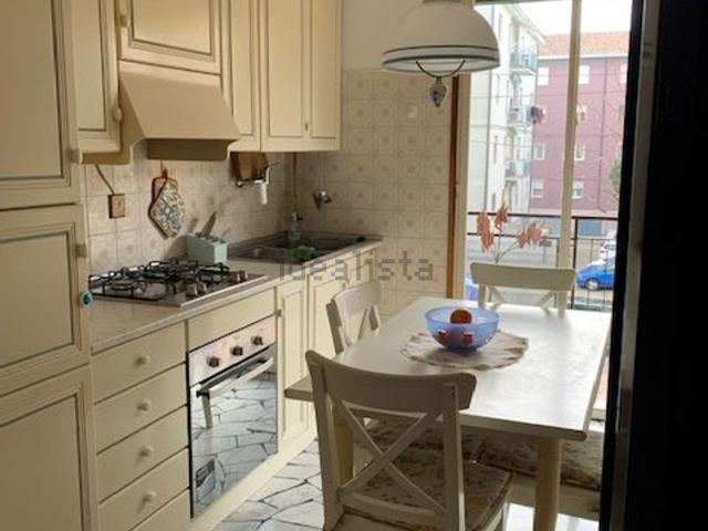 Appartamento in affitto di 90 m² in Via Astorre Baglioni