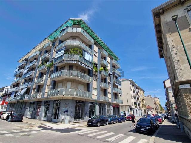 Appartamento in affitto di 90 m² in Via Bardonecchia, 142