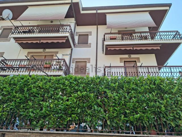 Appartamento in affitto di 90 m² in Via Battaglia di Monteporzio
