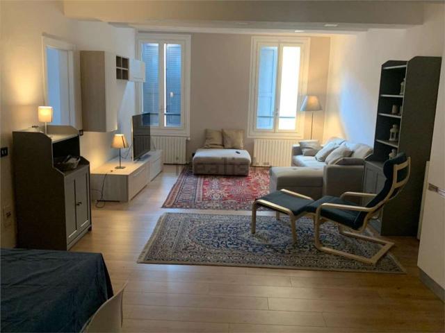 Appartamento in affitto di 90 m² in Via Campanella