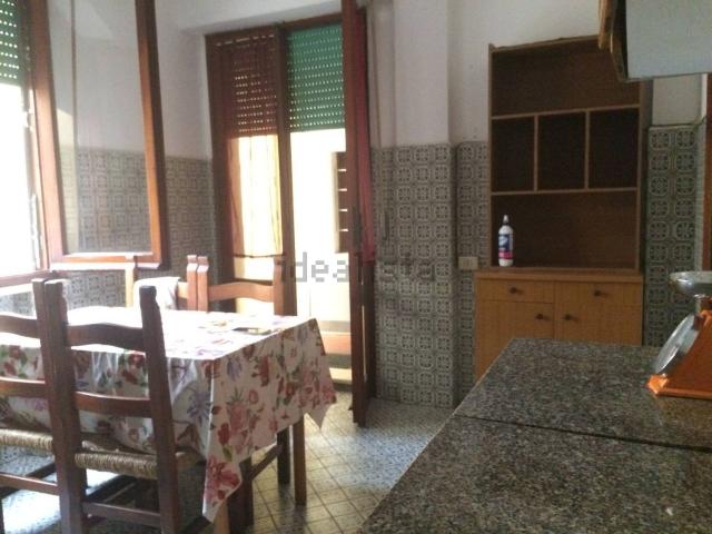 Appartamento in affitto di 90 m² in Via Carlo Cattaneo, 15