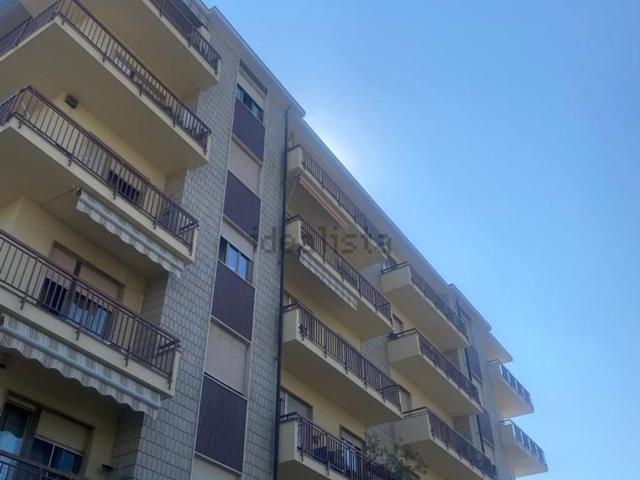 Appartamento in affitto di 90 m² in Via Chambéry, 61