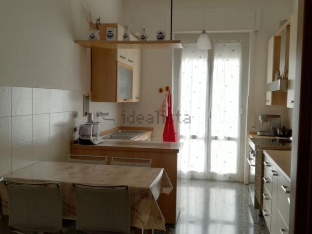 Appartamento in affitto di 90 m² in Via Costantino Reta, 2