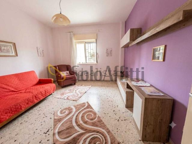 Appartamento in affitto di 90 m² in Via Curia