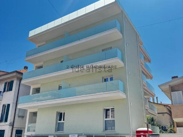 Appartamento in affitto di 90 m² in Via del Mare
