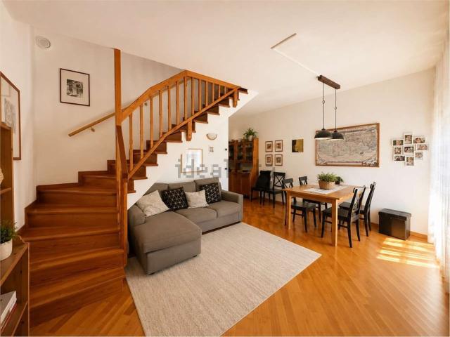 Appartamento in affitto di 90 m² in Via del Parco
