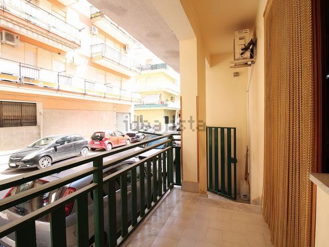 Appartamento in affitto di 90 m² in Via delle Pergole, 25