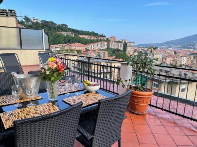 Appartamento in affitto di 90 m² in Via di Birano