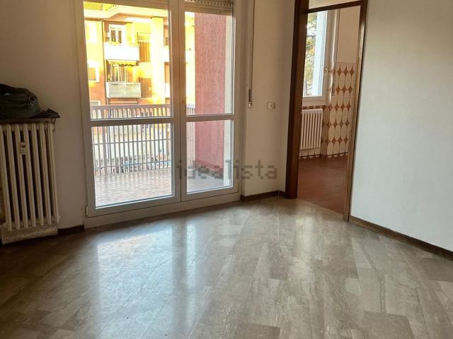 Appartamento in affitto di 90 m² in Via Don Giacomo Lattuada, 14