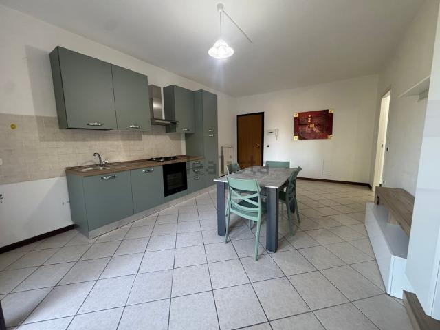 Appartamento in affitto di 90 m² in Via Don Ettore Padovan, 5