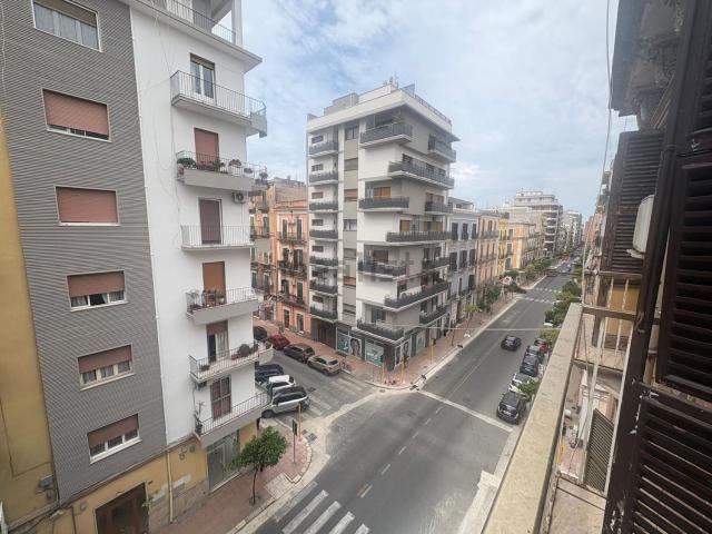 Appartamento in affitto di 90 m² in Via F.Cavallotti, 93