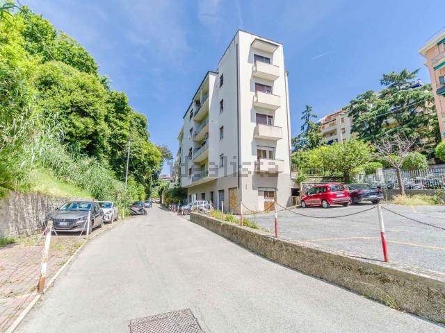 Appartamento in affitto di 90 m² in Via Federico Sclopis