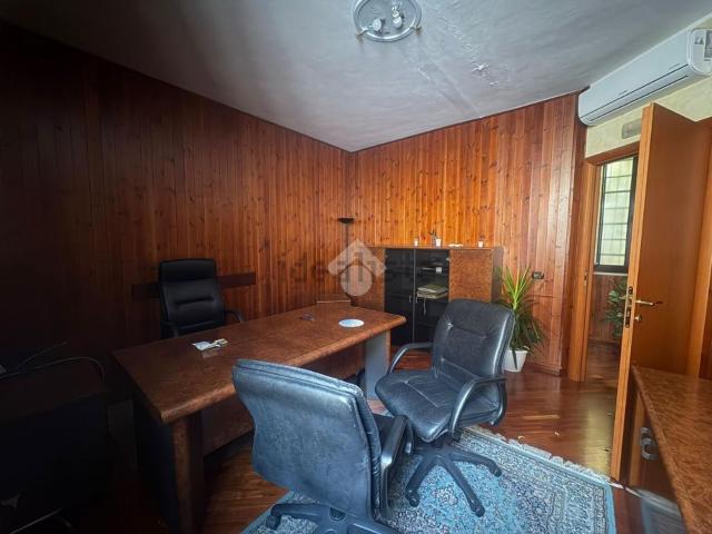 Appartamento in affitto di 90 m² in Via Fontana Vecchia, 19