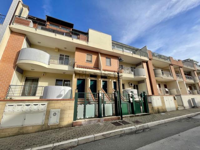 Appartamento in affitto di 90 m² in Via Francesco Cilea, 80